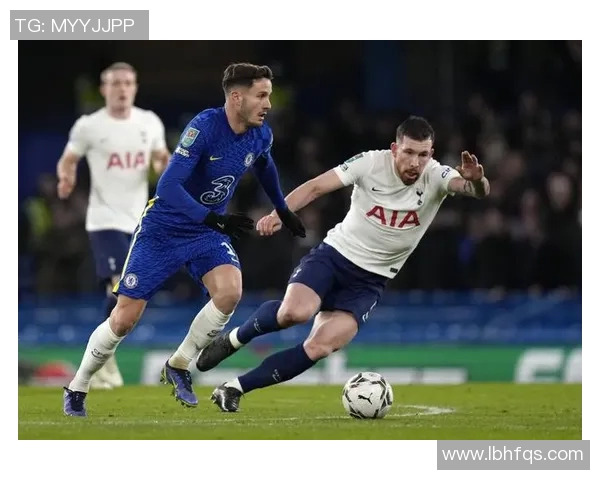 埃弗顿与热刺对决前瞻分析球队状态与战术布局探讨