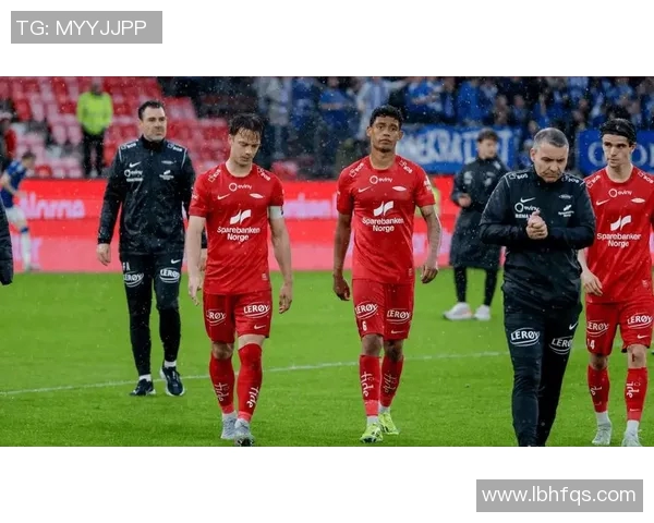 不布兰与斯达的较量：一场足球技艺与策略的精彩对决