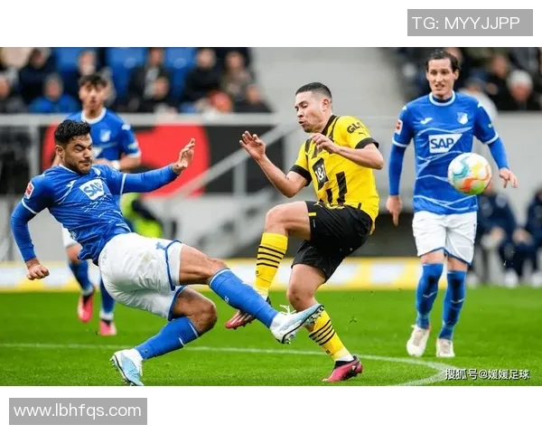 大宫松鼠迎战金泽塞维全力争胜展现球队实力与斗志