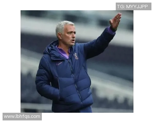 瓦伦西亚主帅因成绩不佳被解职，球迷热议俱乐部未来