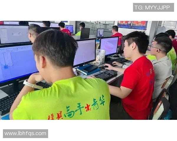 李泓澎：在艺术与科技交汇处探索创新之路的青年才俊