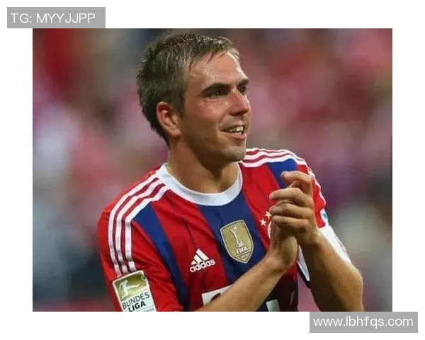 孙兴O的足球传奇之路：从青涩少年到世界巨星的成长历程与辉煌成就